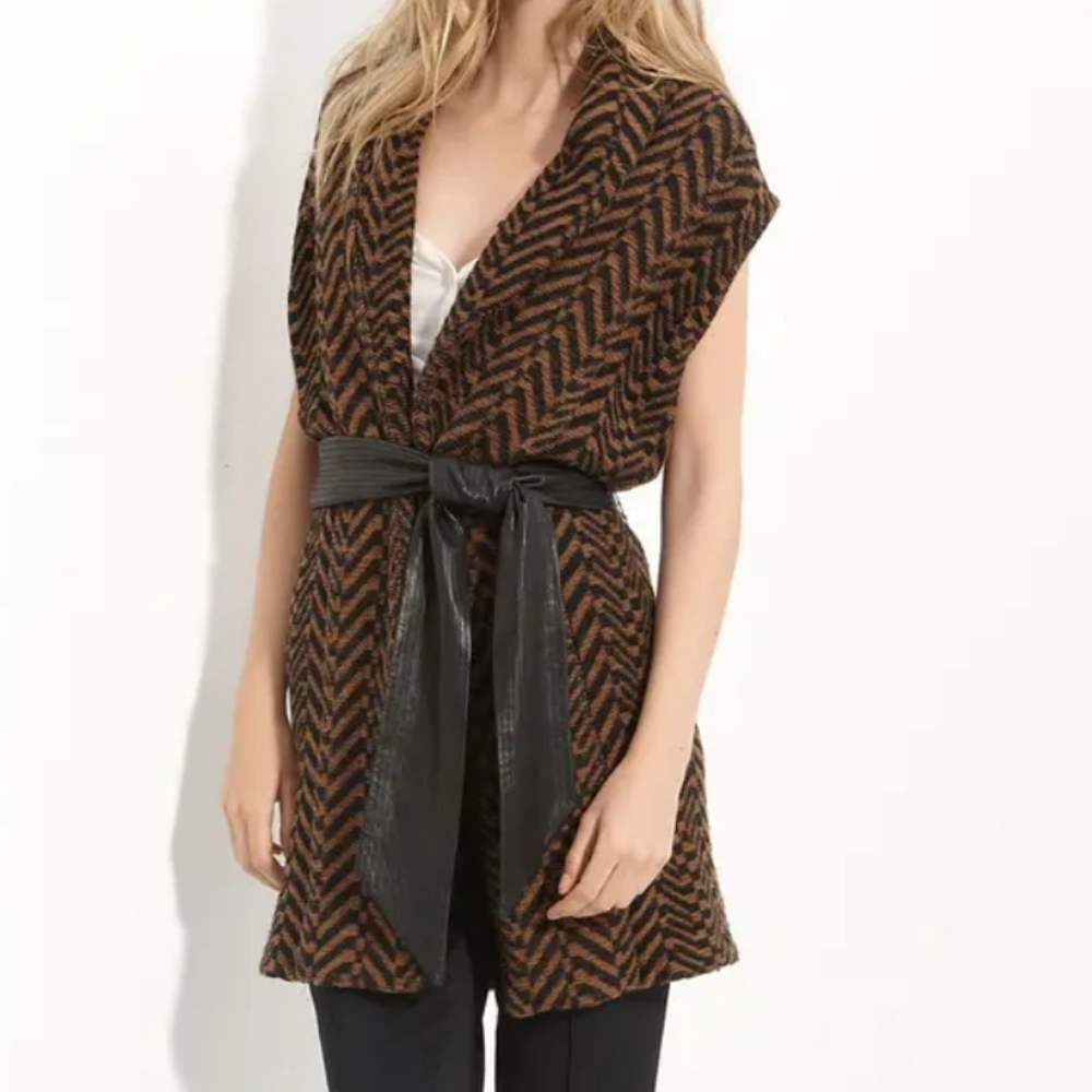 Elizabeth And James Herringbone Shawl Knit Vest